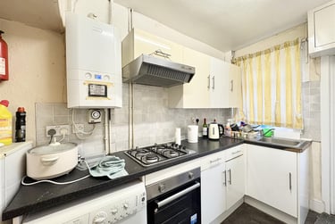 3 bed house, Abbey Street, Dunkirk, Nottingham, NG72PL - Image 1